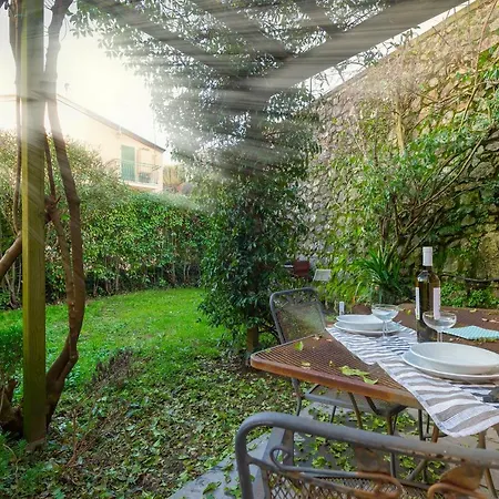 Garden Holiday - Parking And Wifi * Lerici